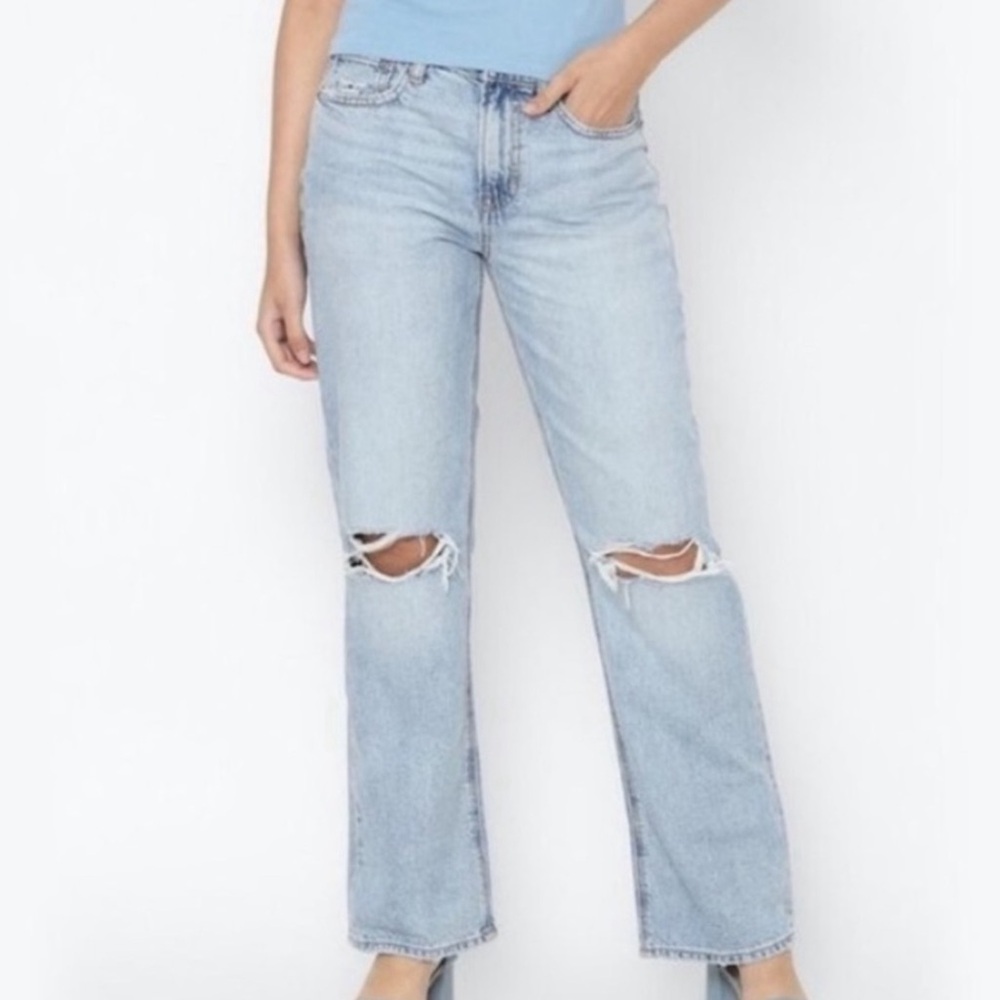 American Eagle Outfitters 90’s Bootcut Jeans